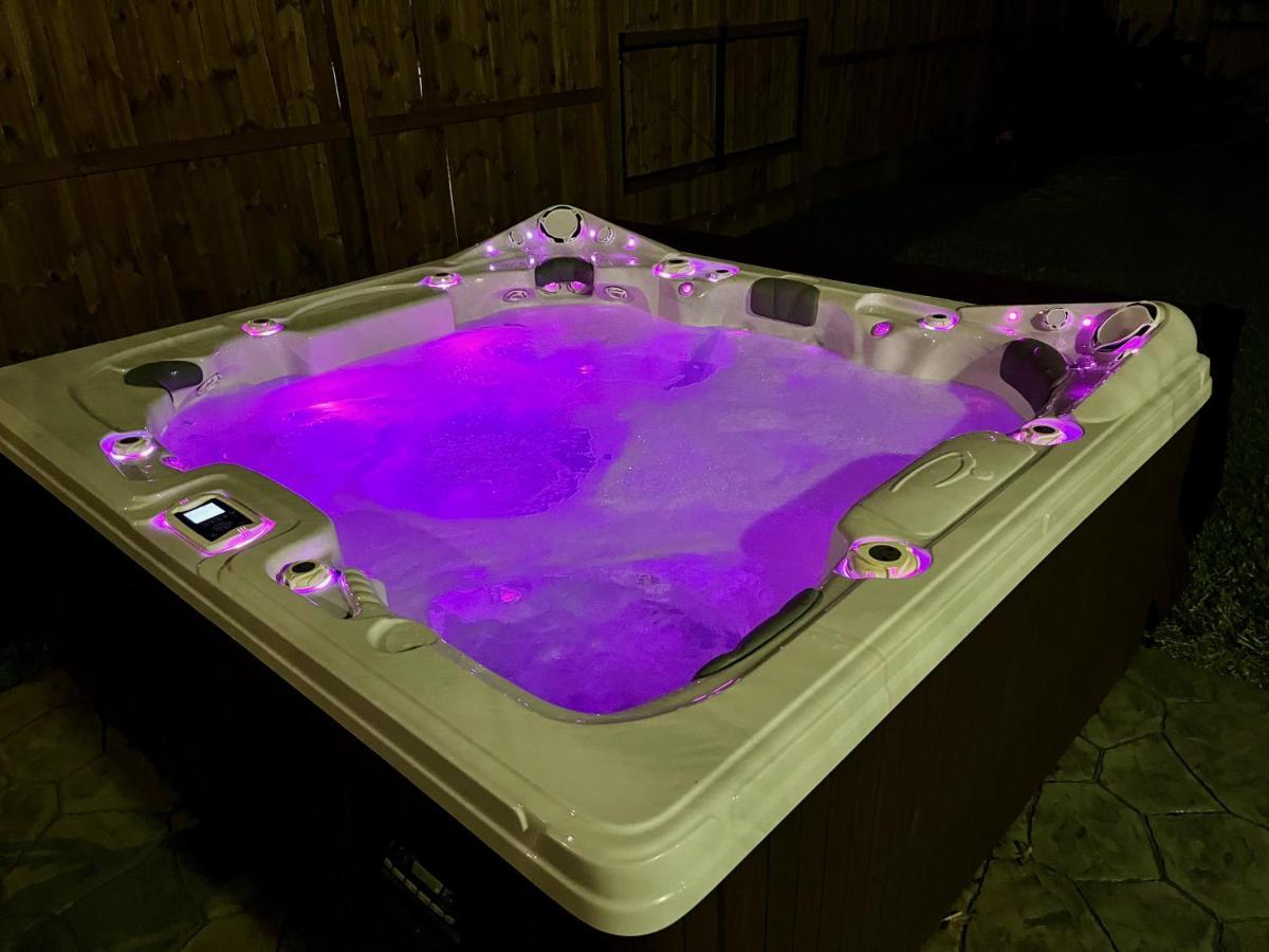 1976Houstongem Luminous Pvtpool & Hottub Dt20Mins For Lrg Families 6Beds 2Bath Villa Exteriör bild