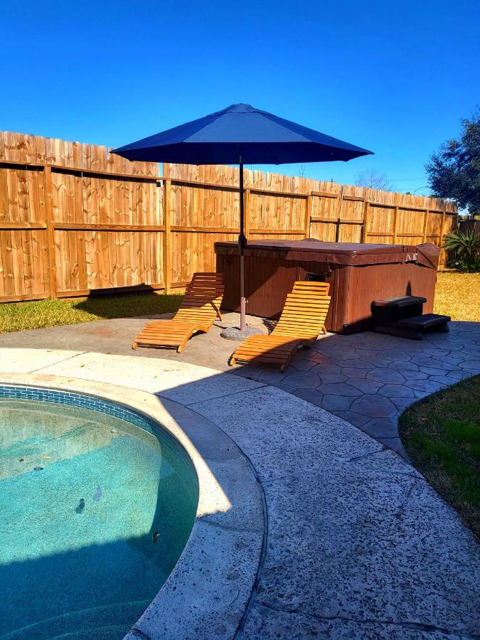 1976Houstongem Luminous Pvtpool & Hottub Dt20Mins For Lrg Families 6Beds 2Bath Villa Exteriör bild